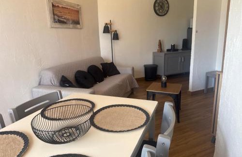 Santa-Lucia-di-Moriani Apartamento | Appartement n 216 Moriani plage