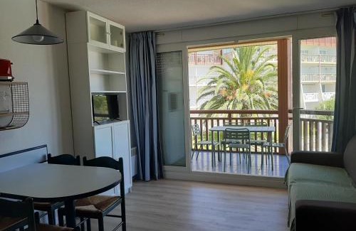Vieux-Boucau-les-Bains Apartamento | Appartement Duplex T2 avec Piscine à Vieux-Boucau, Proche Plage - FR-1-239-769