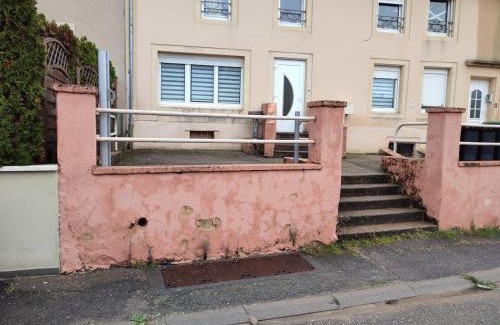 Veymerange Apartamento | Appartement frontiere Luxembourg entree privative