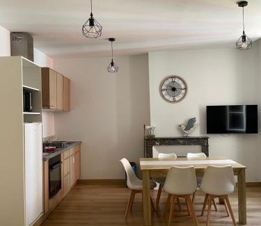 La Real Apartamento | Appartement Gaudi centre historique Perpignan