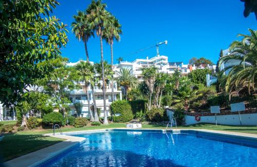 Benahavis Apartamento | appartement gelegen aan de golfbaan op La Quinta Benahavis Marbella