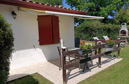 Itxassou Apartamento | Appartement Gerezitenia