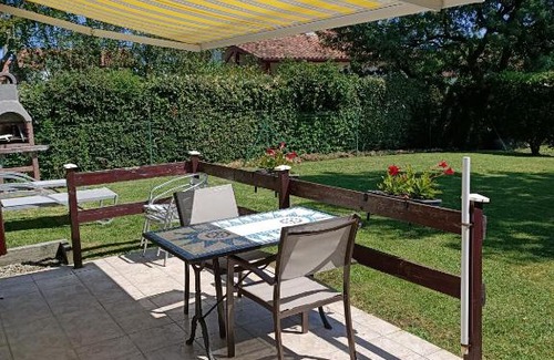 Itxassou Apartamento | Appartement Gerezitenia