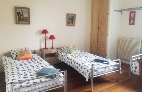 Toul Apartamento | Appartement historique avec 4 chambres, parking, à proximité des attractions à Toul - FR-1-584-114