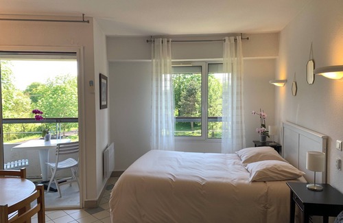 Castera-Verduzan Apartamento | Appartement hotel