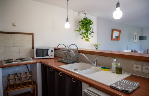 Montolivet Apartamento | Appartement Indépendant Avec Climatisation, Jardin et Parking