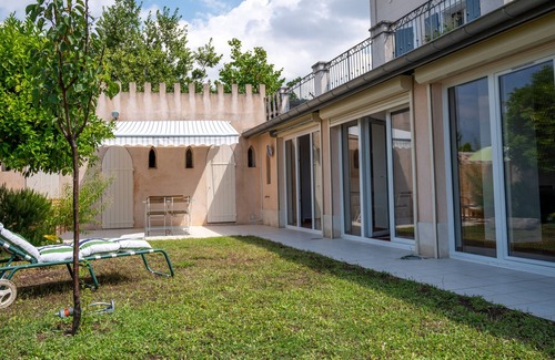 Montolivet Apartamento | Appartement Indépendant Avec Climatisation, Jardin et Parking