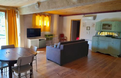 Cadalen Apartamento | Appartement individuel rez de jardin 3 a 5 personnes proche Albi