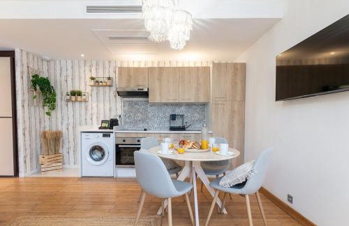 Antibes Apartamento | Appartement Jardin La Bohémienne du Mandara Beach , Juan-les-Pins, Cote d Azur