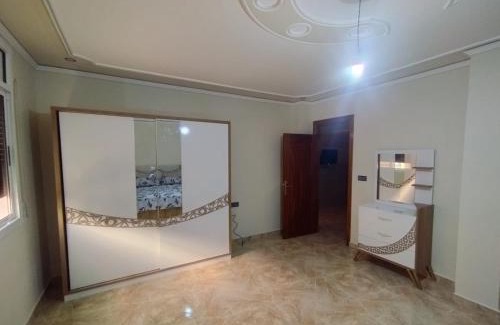 Imzouren Apartamento | appartement joliment meublé pour 6 personnes à Imzouren