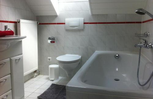 Bad Birnbach Apartamento | Appartement Kirchenblick