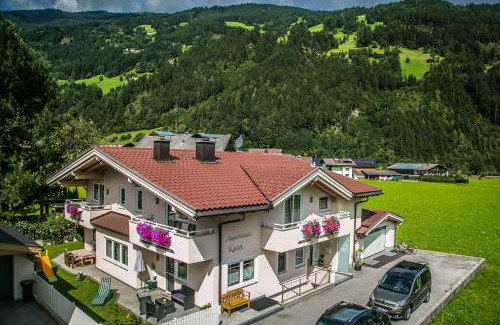 Zell am Ziller Apartamento | Appartement Kuen