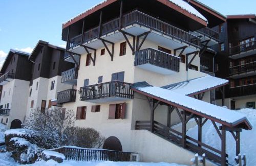 Montchavin Apartamento | Appartement lumineux au cœur de station avec balcon proche des pistes - FR-1-181-2504