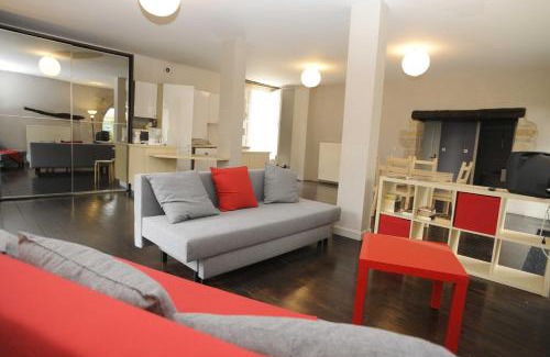 Couchey Apartamento | Appartement La Poulotte