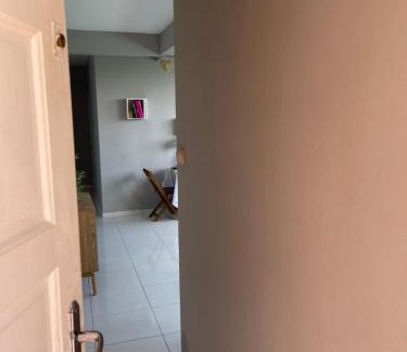 Schoelcher Apartamento | Appartement Lalau avec vue sur la mer et piscine