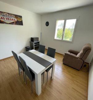 Corbelin Apartamento | APPARTEMENT LE DOMAINE DES LIBELLULES PROCHE WALIBI
