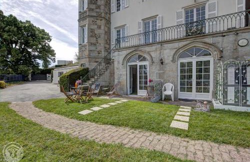 Saint-Genest-Lerpt Apartamento | Appartement le Gaga Château Philip