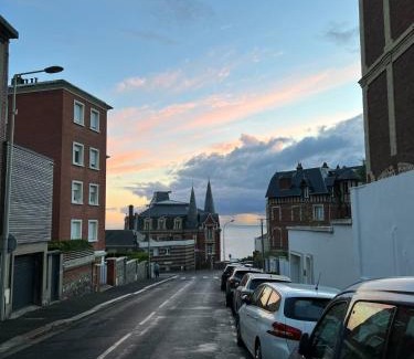 Saint-Martin-du-Littoral Apartamento | Appartement Le Petit Galet