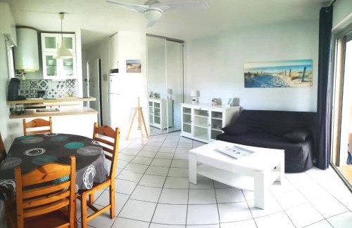 Les Sablettes Apartamento | Appartement Les Pieds Dans l'eau avec climatisation !