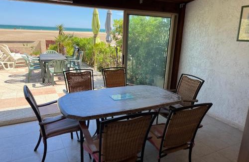Les Ayguades Apartamento | Appartement Liberssan les pieds dans le sable, rez de plage