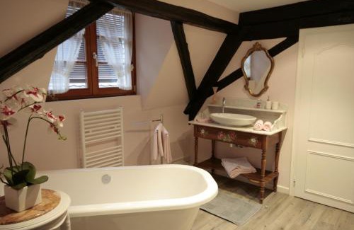 Kaysersberg-Vignoble Apartamento | Appartement Louise avec Balcon