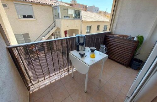 Le Grau-dʼAgde Apartamento | Appartement lumineux rénové proche plage, climatisé, 5 couchages, parking inclus - FR-1-423-188