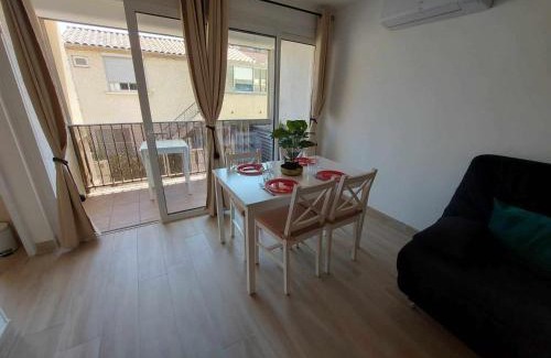 Le Grau-dʼAgde Apartamento | Appartement lumineux rénové proche plage, climatisé, 5 couchages, parking inclus - FR-1-423-188