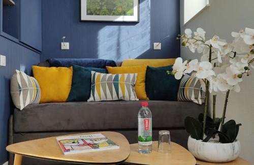 Vittel Apartamento | Appartement lumineux 4* pour 2 à Vittel, proche thermes, WiFi, parking gratuit - FR-1-589-745
