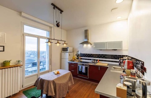 Saint-Christophe de la Foret Apartamento | Appartement Lumineux Avec vue Dégagée sur la Ville
