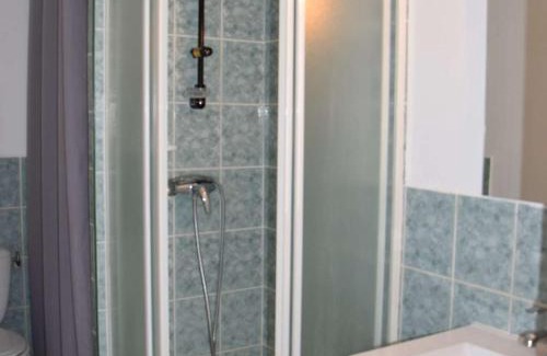 Marseillan Plage Apartamento | Appartement lumineux avec clim, terrasse et parking à Marseillan - FR-1-387-35