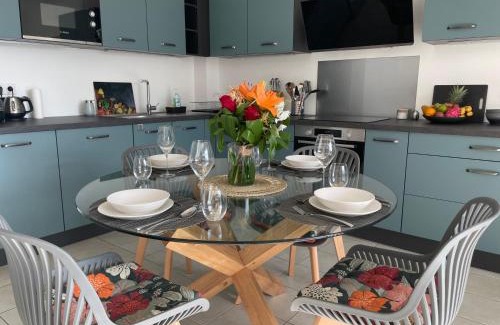 Centre-Ville Apartamento | Appartement lumineux rénové à neuf