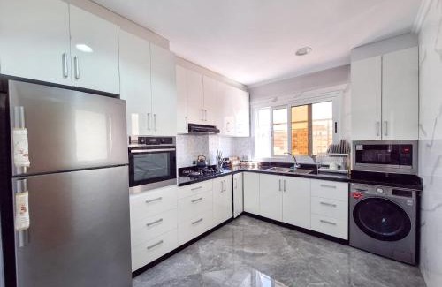 Tangier Apartamento | Appartement Luxe Tanger, 3chambres, Clim, WIFI et Grande Terrasse