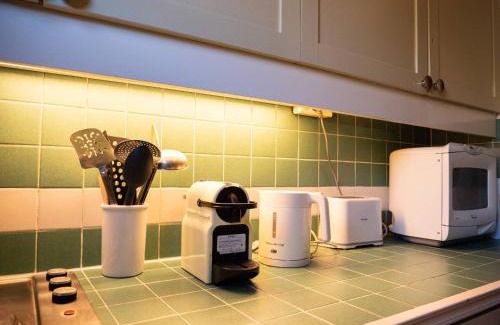 Meribel-Mottaret Apartamento | Appartement Méribel: Proche pistes, 2 chambres, cuisine équipée - FR-1-355-13