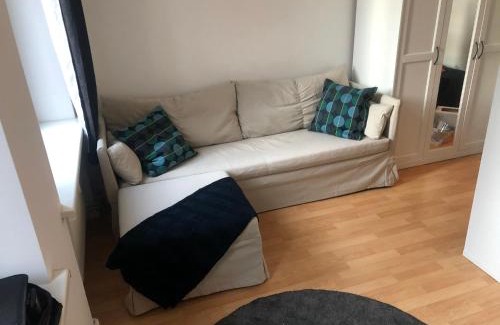 Innenstadt Apartamento | Appartement Möwe mit 2 Zimmer im Zentrum Potsdams direkt an der Havel
