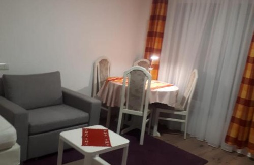 Bietigheim-Bissingen Apartamento | Appartement mit Terrasse