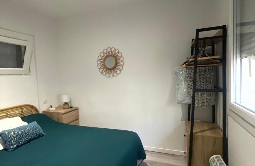 La Jetee Apartamento | Appartement moderne avec climatisation et parking au cœur de Canet Plage - FR-1-732-91