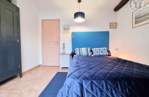 Rambouillet Apartamento | Appartement mansardé rénové à Rambouillet, 2 chambres, tout inclus, proche château et gare. - FR-1-527-47