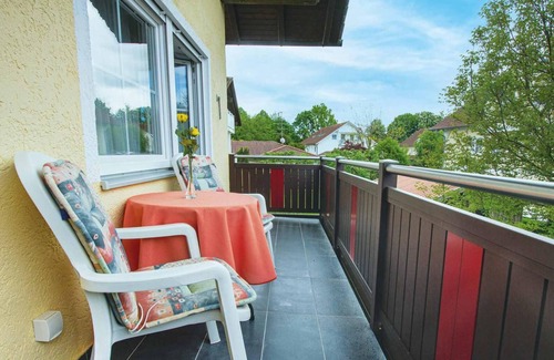 Safferstetten Apartamento | Appartement mit Balkon