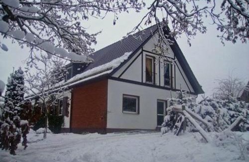 Marsberg Apartamento | Appartement mit Garten in Helminghausen Diemelsee
