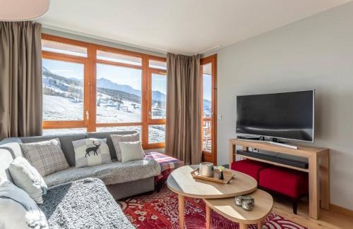 Arc-1800 Apartamento | Appartement moderne 4 pièces avec piscine, spa, parking et accès direct aux pistes - FR-1-352-65