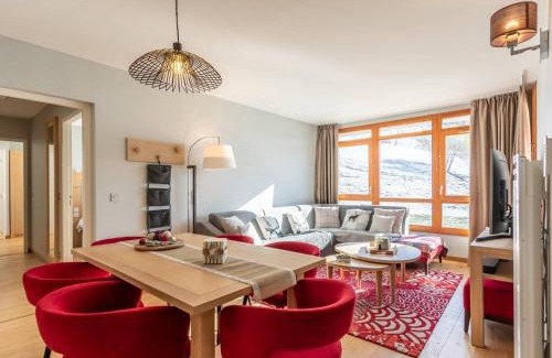 Arc-1800 Apartamento | Appartement moderne 4 pièces avec piscine, spa, parking et accès direct aux pistes - FR-1-352-65