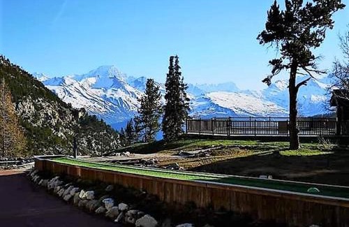 Arc-1950 Apartamento | Appartement montagne spacieux, piscine, SPA à ARC 1950