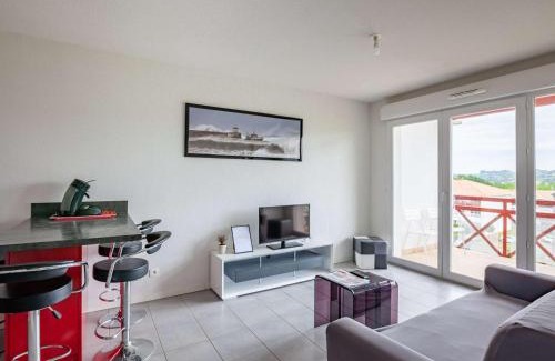 Hendaye Apartamento | Appartement moderne à Hendaye avec parking - FR-1-2-308