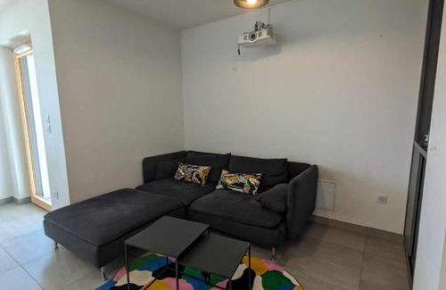 Saint-Louis Apartamento | Appartement moderne tout équipé (Vidéoprojecteur, Domotique etc...)