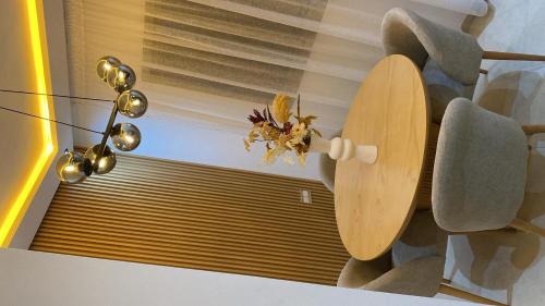 La Ville Haute Apartamento | Appartement Moderne Vert
