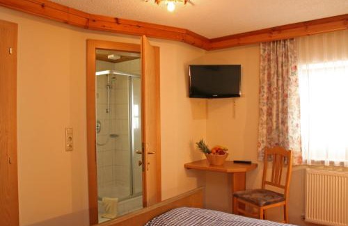 Vorderlanersbach Apartamento | Appartement Mox