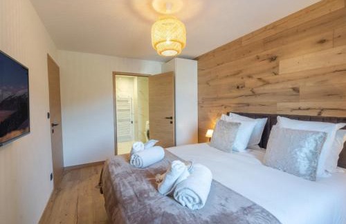 Courchevel Apartamento | Appartement Neuf 65m² Courchevel Moriond, 2 Chambres + Cabine, Balcon, Parking Couverts, Skis aux Pieds - FR-1-563-127