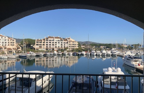 Port Cogolin Apartamento | Appartement Neuf et Climatisé Marines de Cogolin