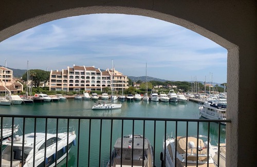 Port Cogolin Apartamento | Appartement Neuf et Climatisé Marines de Cogolin