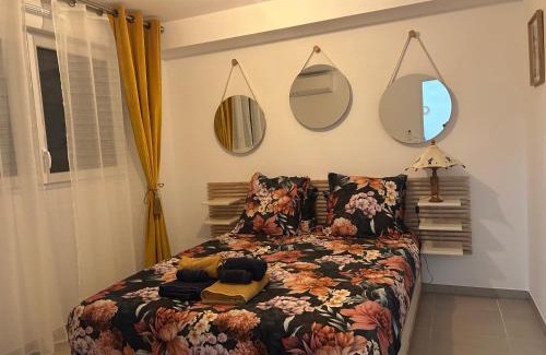 Saint-Sylvestre Apartamento | Appartement neuf T2 calme avec terrasse - Proche Marché Liberation